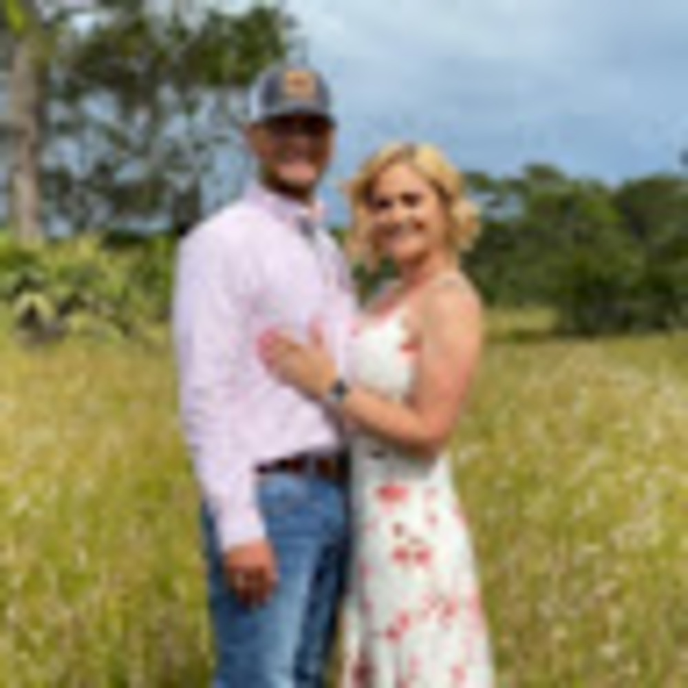 Meet your Posher, Courtney